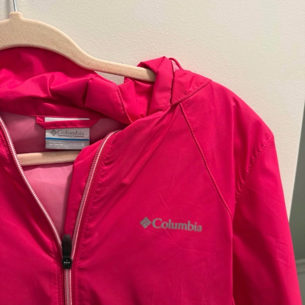 Columbia Women's Vibrant Pink Ski Jacket